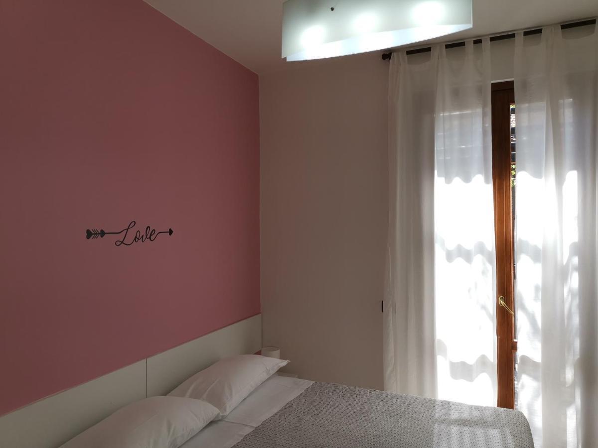 Beb I Portici Bed & Breakfast Cernobbio Phòng bức ảnh